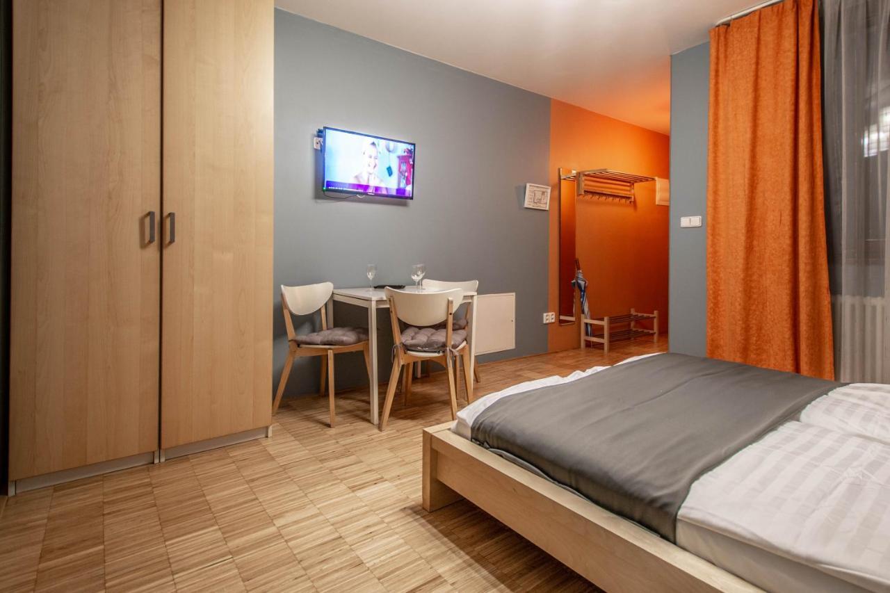 National Museum Apartment By Ruterra Prague Luaran gambar